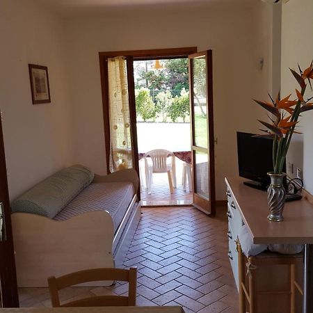 Agriturismo Rebua Porto Azzurro Ngoại thất bức ảnh