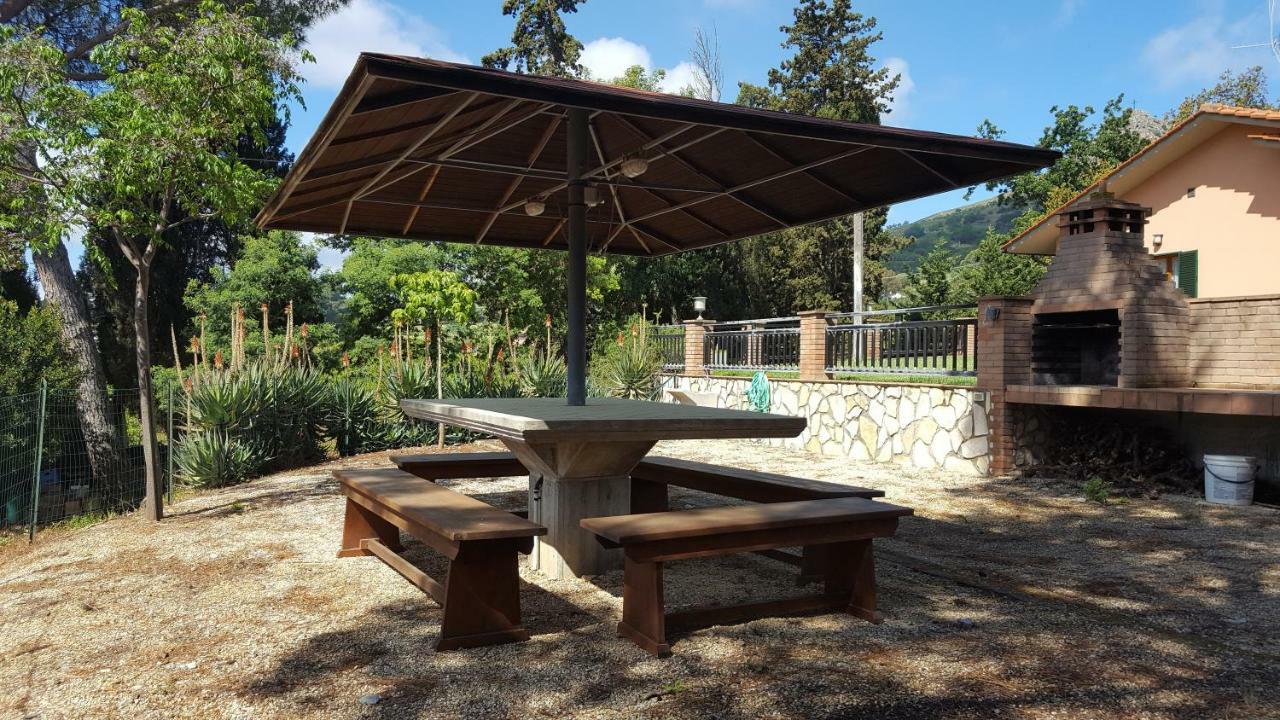 Agriturismo Rebua Porto Azzurro Ngoại thất bức ảnh