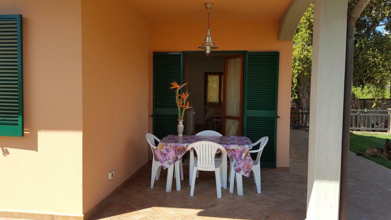 Agriturismo Rebua Porto Azzurro Ngoại thất bức ảnh